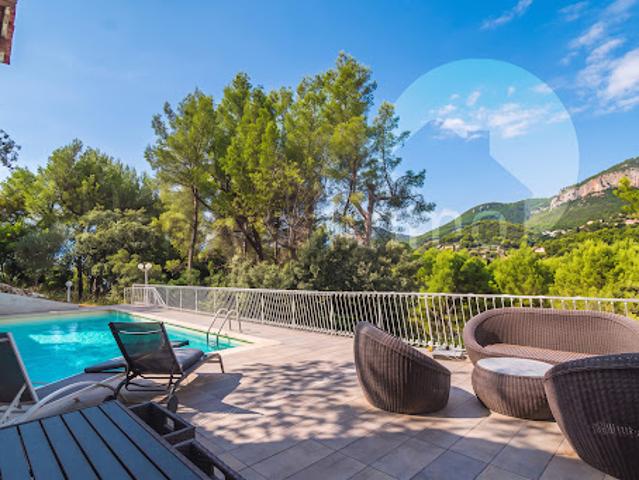 Maison vente à Arrondissement de Toulon, Le Revest-les-eaux