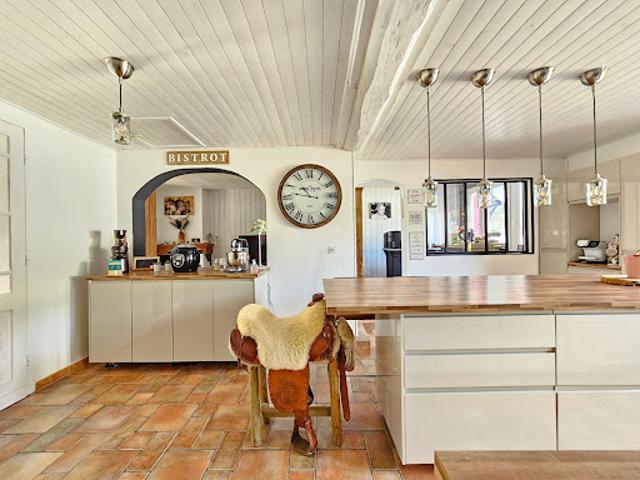 Maison vente à Arcachon, Salles