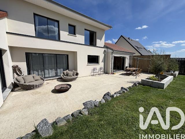 Maison vente à Amiens, Villers-bocage