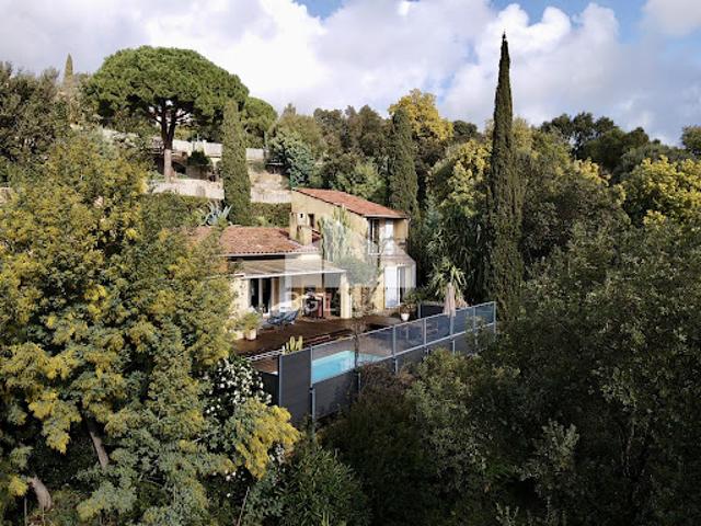 Maison vente à Arrondissement de Toulon, Bormes-les-mimosas