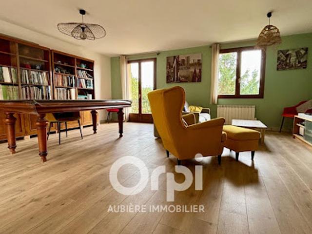 Maison vente à Issoire, Parent