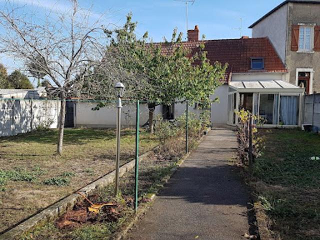 Maison vente à Saint-Amand-Montrond, Jouet-sur-l'aubois