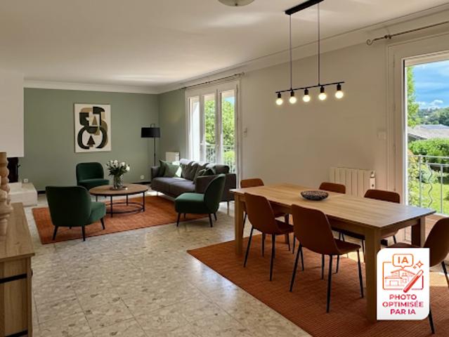 Maison vente à Nîmes, Sabran