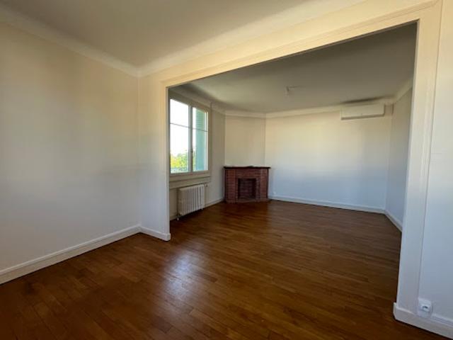 Maison vente à Saint-Amand-Montrond, Saint-amand-montrond