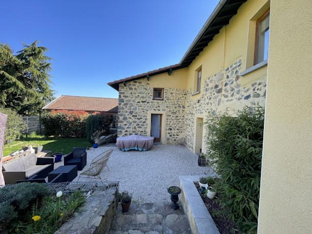 Maison vente à Roanne, Saint-cyr-de-valorges