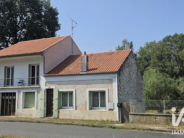 Maison vente à Saint-Jean-d'Angély, Taillebourg
