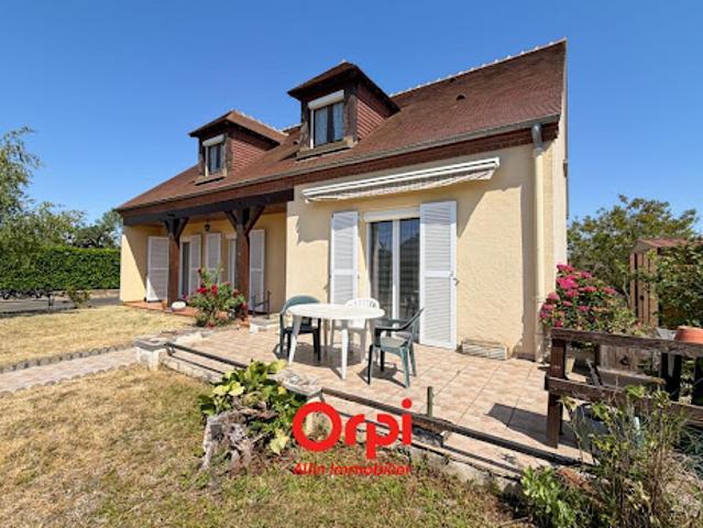 Maison vente à Montluçon, Vallon-en-sully