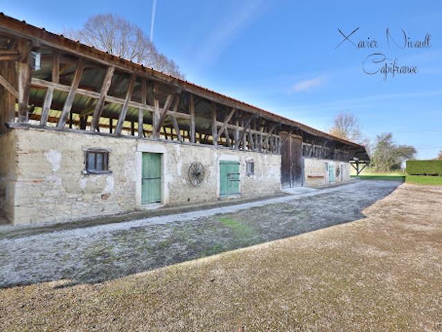 Maison vente à La Perche, Varennes-Saint-Sauveur
