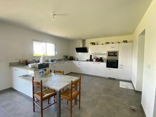 Maison vente à Brive-la-Gaillarde, Jugeals-nazareth