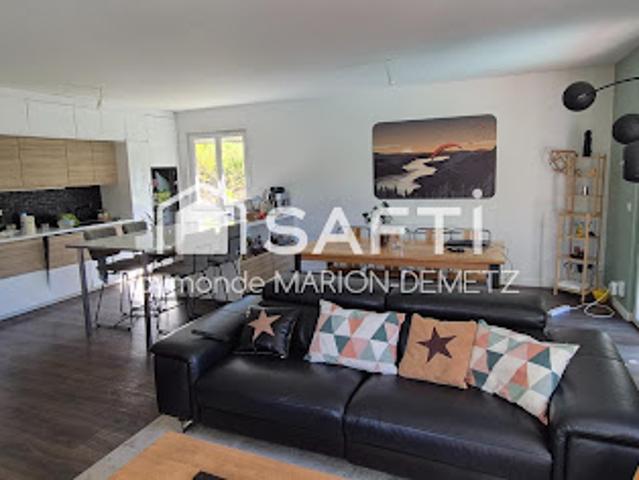 Maison vente à Laval, Nâves-Parmelan