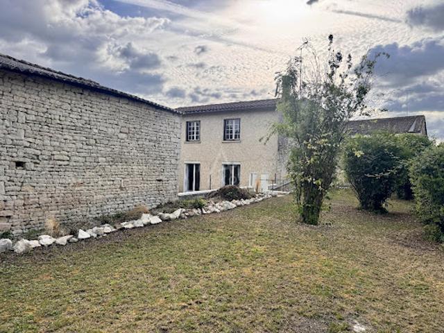 Maison vente à Cognac, Nouvelle-Aquitaine