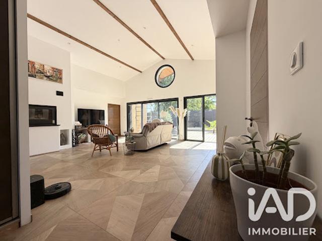 Maison vente à La Briandais, Issé