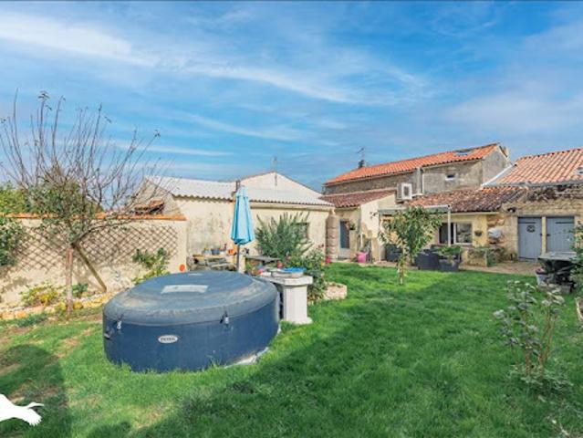 Maison vente à Plassay, Vigne de la Croix