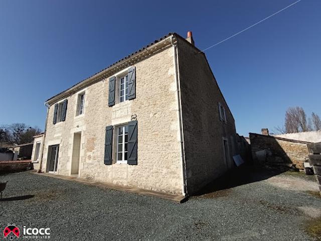 Maison vente à Fontenay-le-Comte, Sainte-hermine