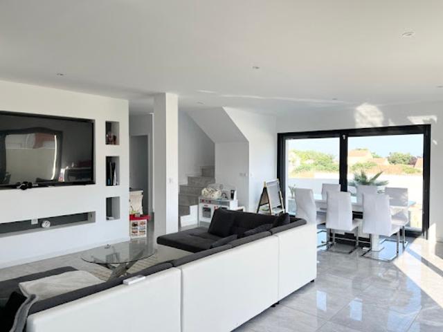 Maison vente à Béziers, Valros