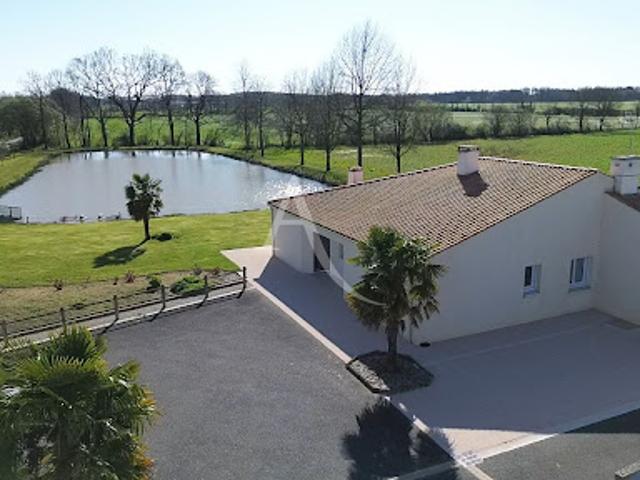Maison vente à La Roche-sur-Yon, La Genétouze