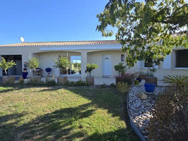 Maison vente à Saintes