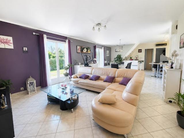 Maison vente à Saint-Amand-Montrond, Saint-denis-de-palin