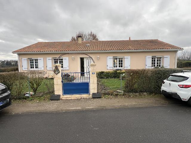 Maison vente à Confolens