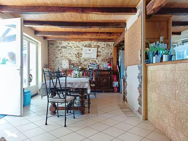 Maison vente à Le Maugein, Naves