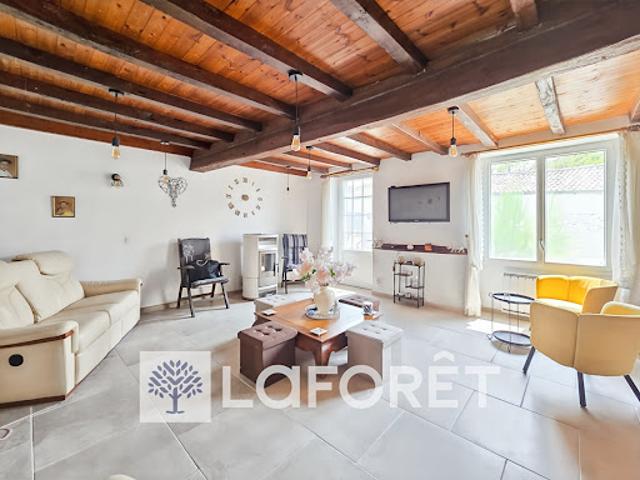 Maison vente à Jonzac, Saint-dizant-du-gua