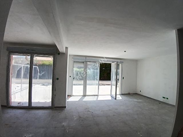 Maison vente à Arrondissement de Toulon, Six-fours-les-plages