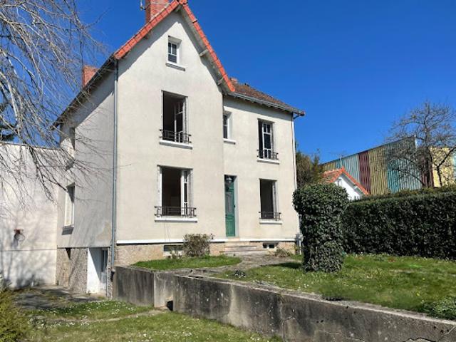 Maison vente à Aubusson, Boussac