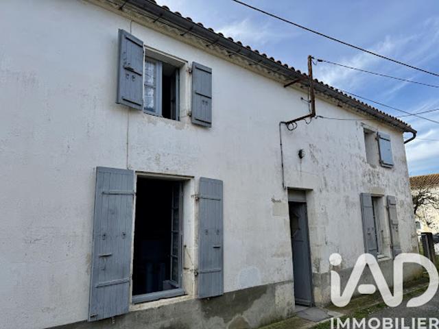 Maison vente à Saintes, Médis