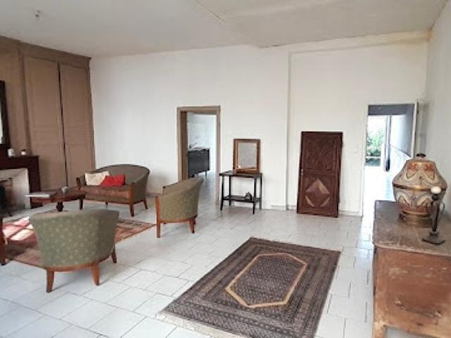 Maison vente à Nérac, Mézin