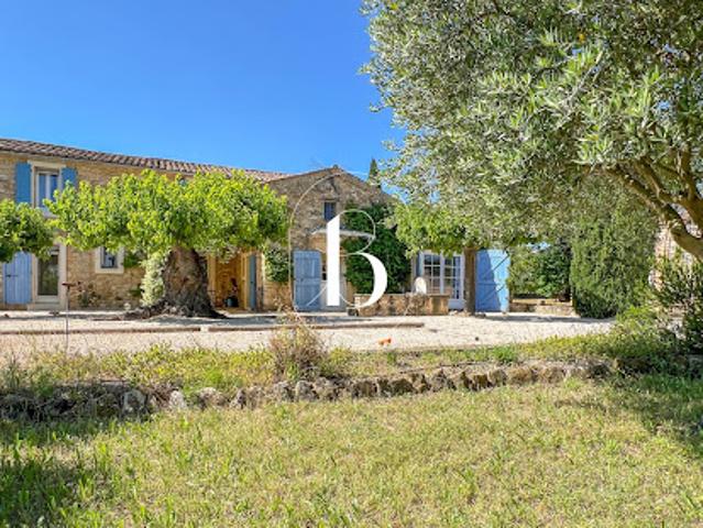 Ferme vente à Nîmes, Goudargues