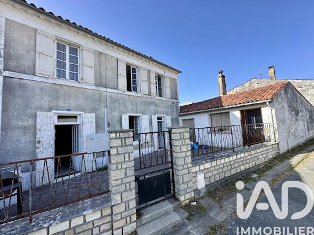Maison vente à Saint-Jean-d'Angély, Les Nouillers