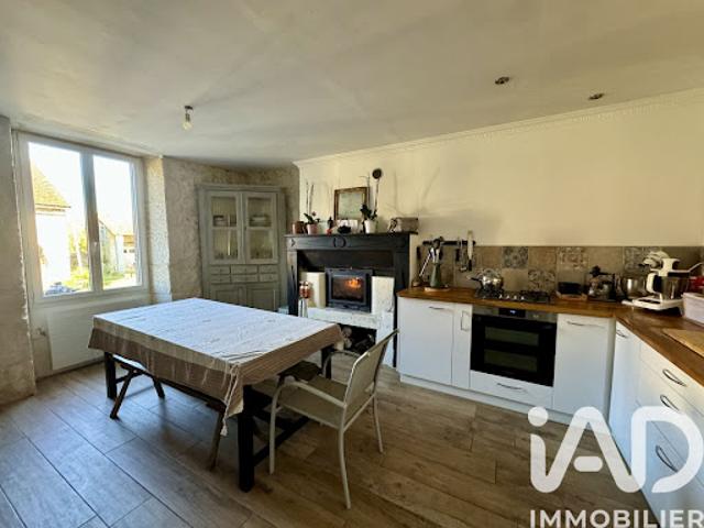 Maison vente à Nontron, Vieux-mareuil