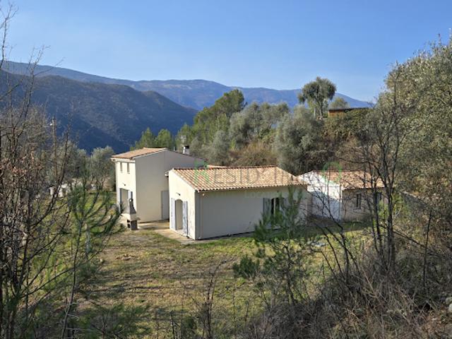 Maison vente à Nice, Pierrefeu