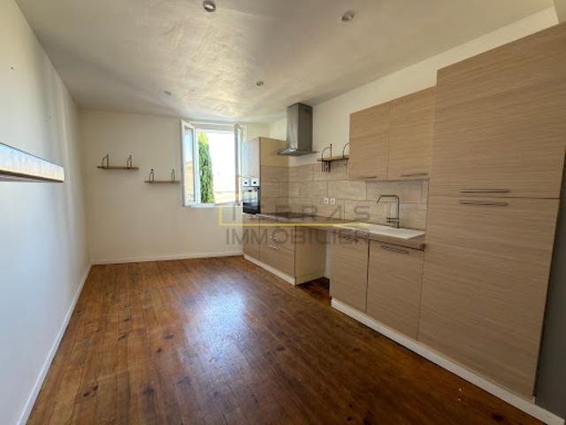 Maison vente à Carpentras, Visan
