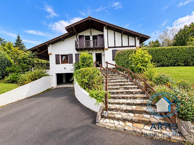 Maison vente à Lapurdi, Saint-Pée-sur-Nivelle