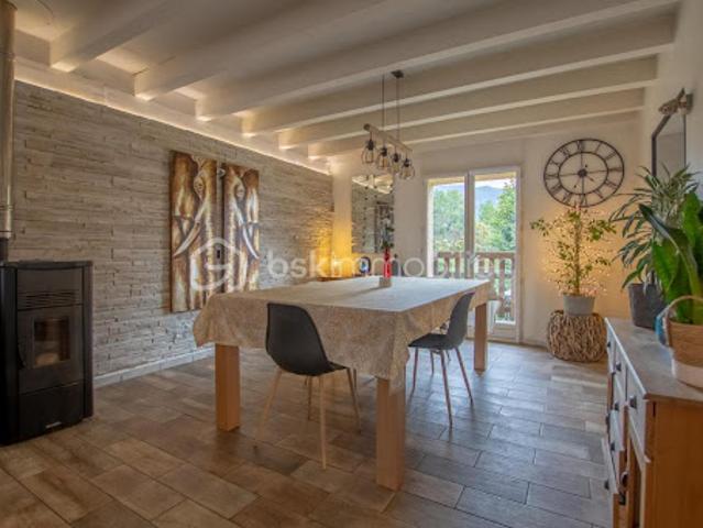 Maison vente à Anglefort, Court