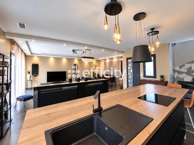 Maison vente à Saint-Paterne, Saint-Paterne - Le Chevain