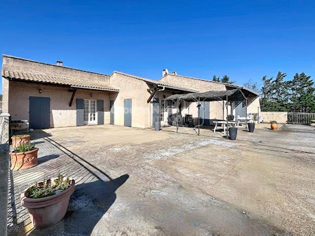Maison vente à Carpentras, Châteauneuf-du-pape