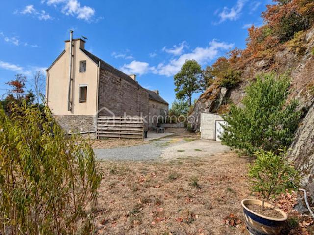 Maison vente à Penn ar Crann, Pleyben