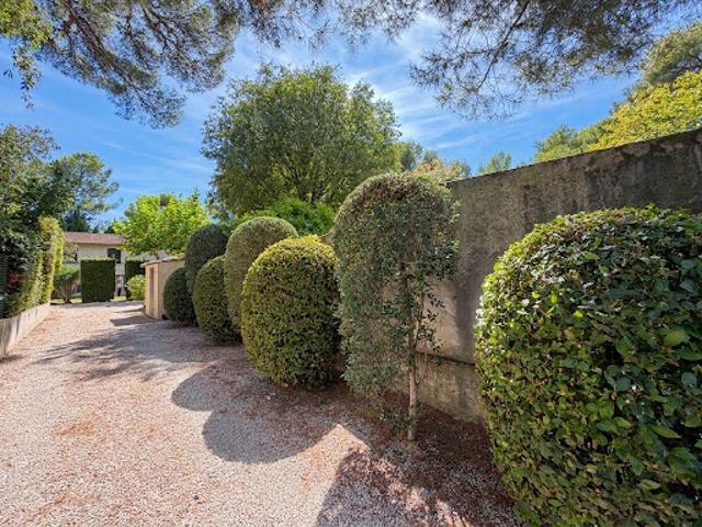 Maison vente à Nîmes, Villeneuve-lès-avignon