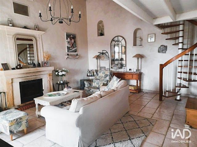 Maison vente à Saintes, Arces