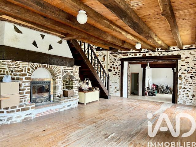 Maison vente à Rochechouart, Champsac