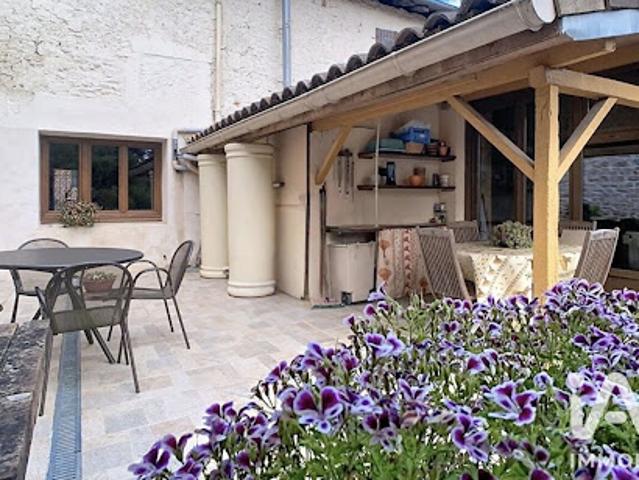 Maison vente à Mâcon, Tournus