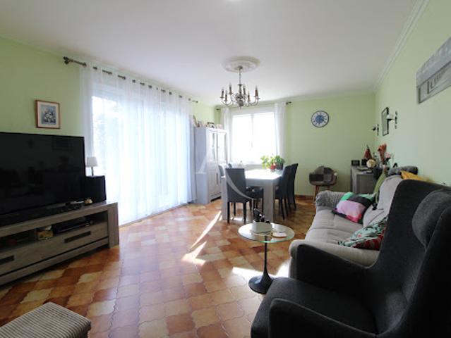 Maison vente à Les Luquelles, Vineuil