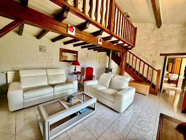 Maison vente à La Brousse, Azay-le-Brûlé