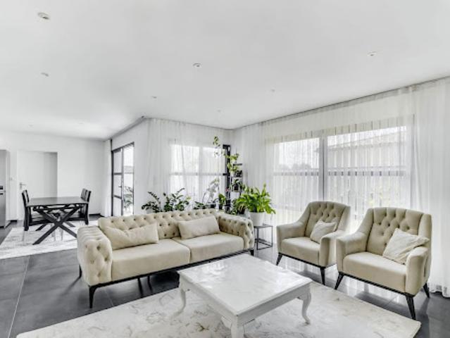 Maison vente à France métropolitaine, Frouzins