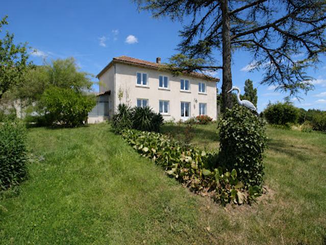 Maison vente à Nontron, Saint-jean-de-côle