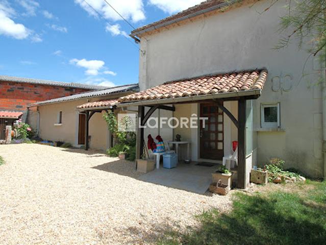 Maison vente à Nontron, Saint-jean-de-côle