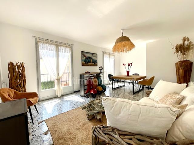 Maison vente à Nîmes, Aigues-mortes