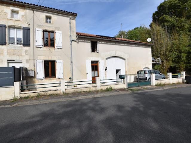 Maison vente à Vilhonneur, Moulins-sur-Tardoire